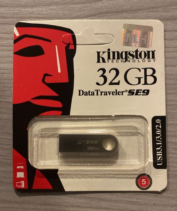 ⁦Flash32 gb Brand⁩ - الصورة ⁦2⁩