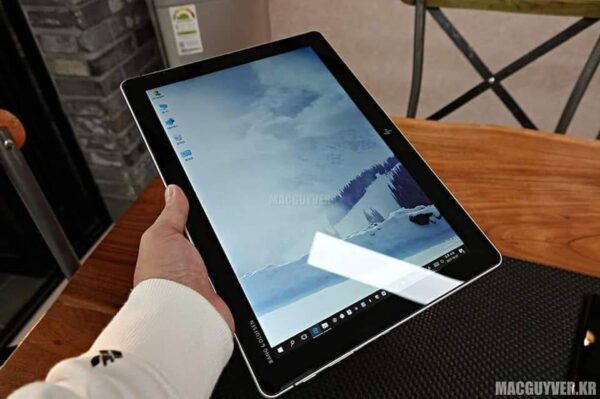 ⁦Hp elitbook 1012 in2 G2 7300 touch  screen 13 ips⁩ - الصورة ⁦8⁩