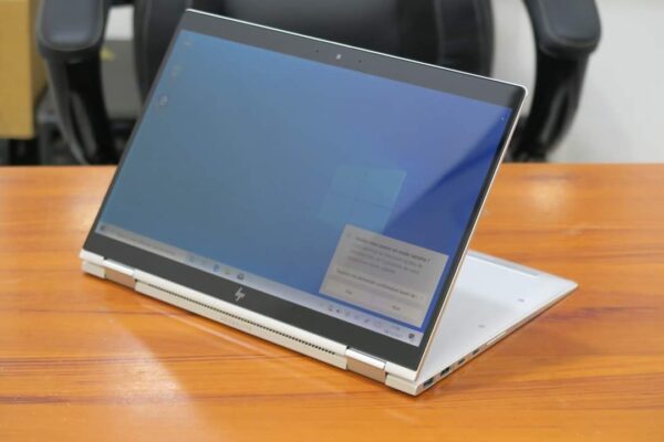 ⁦Hp elitbook x360 1030 G4 8th genration  touch ips⁩ - الصورة ⁦7⁩