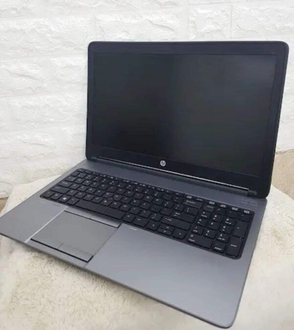 ⁦Hp proobook 650 G2 i5 6th gen 15,6 inCh Ram 8DDR 4 Hard 256 SSD⁩ - الصورة ⁦2⁩
