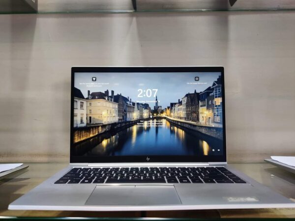 ⁦Hp elitbook 845 G8 Ryzen 7 5850 Ram 16 Hard 256 NVME  VGA2⁩ - الصورة ⁦6⁩